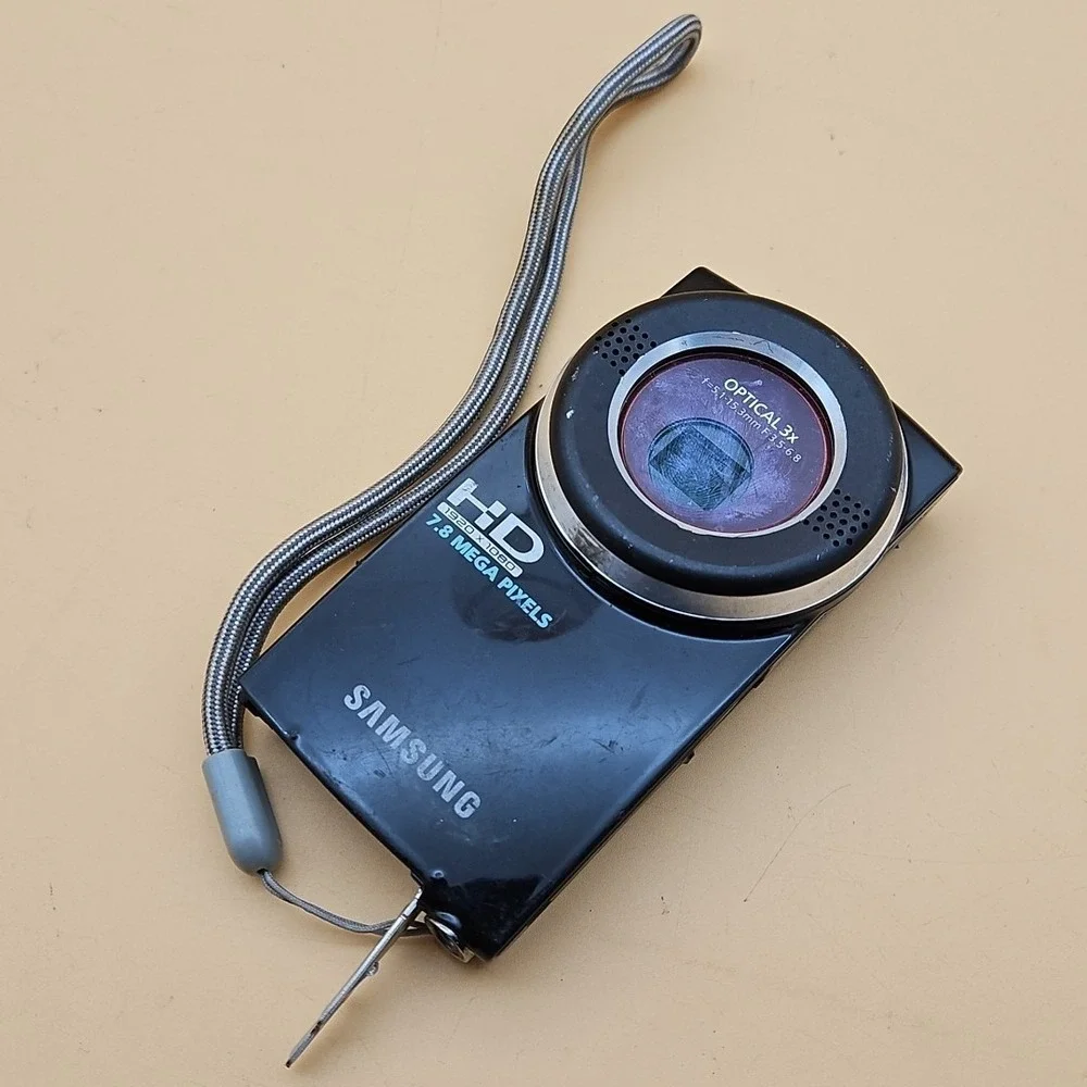 Samsung Pocket HD Digital Camcorder Camera HMX-U20 Black UNTESTED AS IS FOR PART